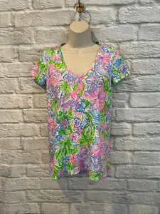 Neu mit Etikett Lilly Pulitzer Etta V-Ausschnitt Top Lilly Loves Hawaii Multi XXS - Bild 1 von 6