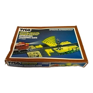 Vintage HO Scale Tyco Night Glow Operating Crossing Gate Automatic - Picture 1 of 6
