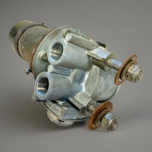 🇬🇧 Jaguar MK2 / E-Type Fuel Pump 🇬🇧 Good Working Order 🇬🇧 - Picture 1 of 5