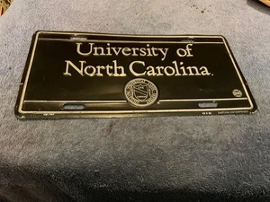 Metal License Plate UNC Tarheels University Of North Carolina Chapel Hill - Picture 1 of 3