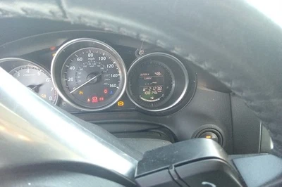 CX-5 2015 OE velocímetro calibre clúster 108 k millas Mazda Foto 1 de 4