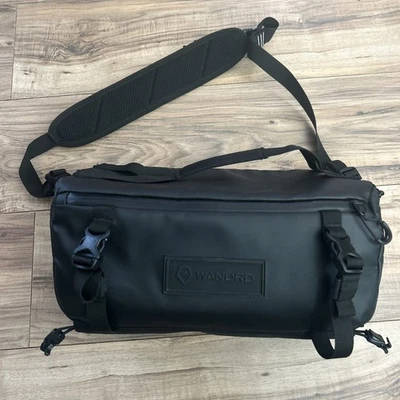 Used WANDRD Rogue Sling Camera Bag 9 Liter Black - Image 1 of 4