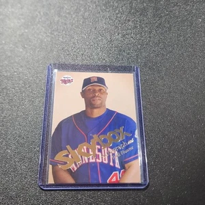 2004 Skybox Autographics - Torii Hunter #29 - Picture 1 of 2