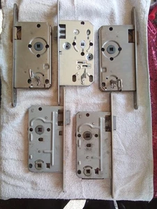 Einstecktschlösser 2 BB LINKS 1 RECHTS 2 WC RECHTS BB MIT SCHLÜSSEL  - Bild 1 von 3