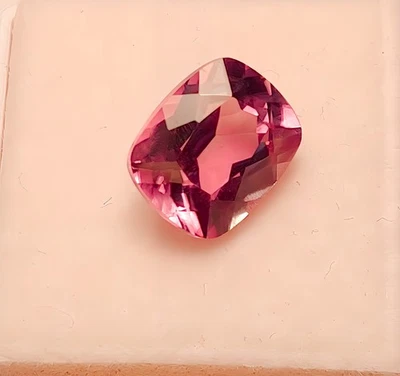 认证罕见红色彩变化钻石珠石,100%天然 3.87 CRT — 第 1/4 张图片