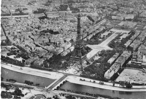 Postcard Paris France Eiffel Tower and the Champ de Mars RPPC - Bild 1 von 2
