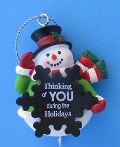 W5 Thinking of you MERRY CHRISTMAS SNOWMAN ORNAMENT message snowflake Ganz - Picture 1 of 2