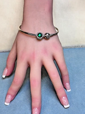 Auténtico Brazalete Pandora Plata Esterlina Piedras Preciosas Verdes 12.6g hasta 8"" Foto 1 de 4