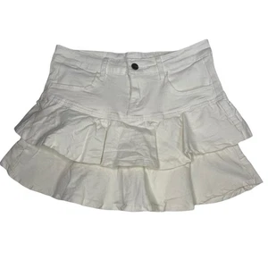 Women’s White Tiered Ruffle Mini Skirt with Built-In Shorts Size M Waist 29 - Picture 1 of 5