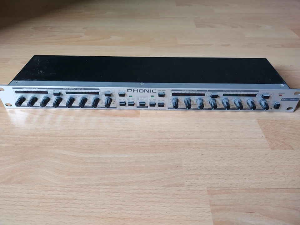 Phonic PCL 3200 Analog Kompressor/Limiter mit Noisegate - Bild 1 von 1
