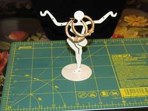 Elegant True Vintage 10K Gold Hoop Earrings Marked 10K OR w/Heart Symbol 2.1g - Picture 1 of 23