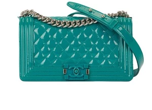 Chanel Boy Handbag Small Shoulder Turquoise Patent Leather 12 x 20.5 x 8.5 cm - Picture 1 of 10