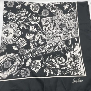 Jaclyn Smith Square Scarf 33x33” Black And White Floral Leaves Medieval Italy - Picture 1 of 10