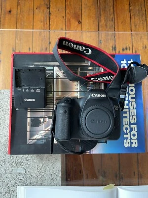 Canon EOS 6D 20.2MP цифровая камера тело только черный - Изображение 1 из 4