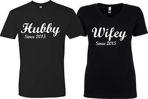 Camisetas a juego Hubby Wifey Desde Personalizadas Año Amor Pareja  - Imagen 1 de 9