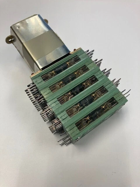 901-52C-28-M-S T-bar power relay - Image 1 of 1