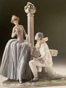 RARE VINTAGE RETIRED Lladro #6375 “PIERROT'S PROPOSAL" Porcelain Figurine Box R3 - Picture 1 of 11