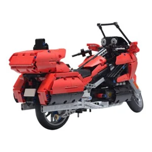 Red Motorcycle / A Series of Touring Motorcycles 1290 Pieces for Aged 15+ - Picture 1 of 5