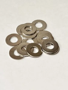 (25) #14S 1/4"" y 6 mm Lavadoras Planas Latón Sólido Níquel Cromado 9/16""OD - Imagen 1 de 3