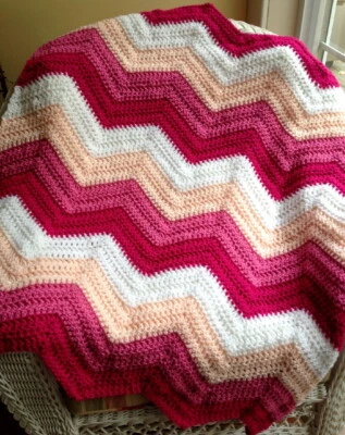 CROCHET baby blanket afghan chevron ripple handmade VANNA valentine pink 32 x 36 - Image 1 of 2