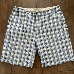White and Blue Plaid 100% Cotton Foot Locker Shorts size 38 - Picture 1 of 5