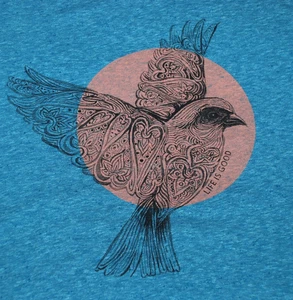 Camiseta para mujer Life is Good Sparrow Mandala azul ligera texturizada L nueva con etiquetas - Imagen 1 de 6