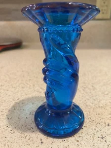 Vintage blaue Kunst Glas Mini Hand hält Liberty Torch Knospe Vase - Bild 1 von 12