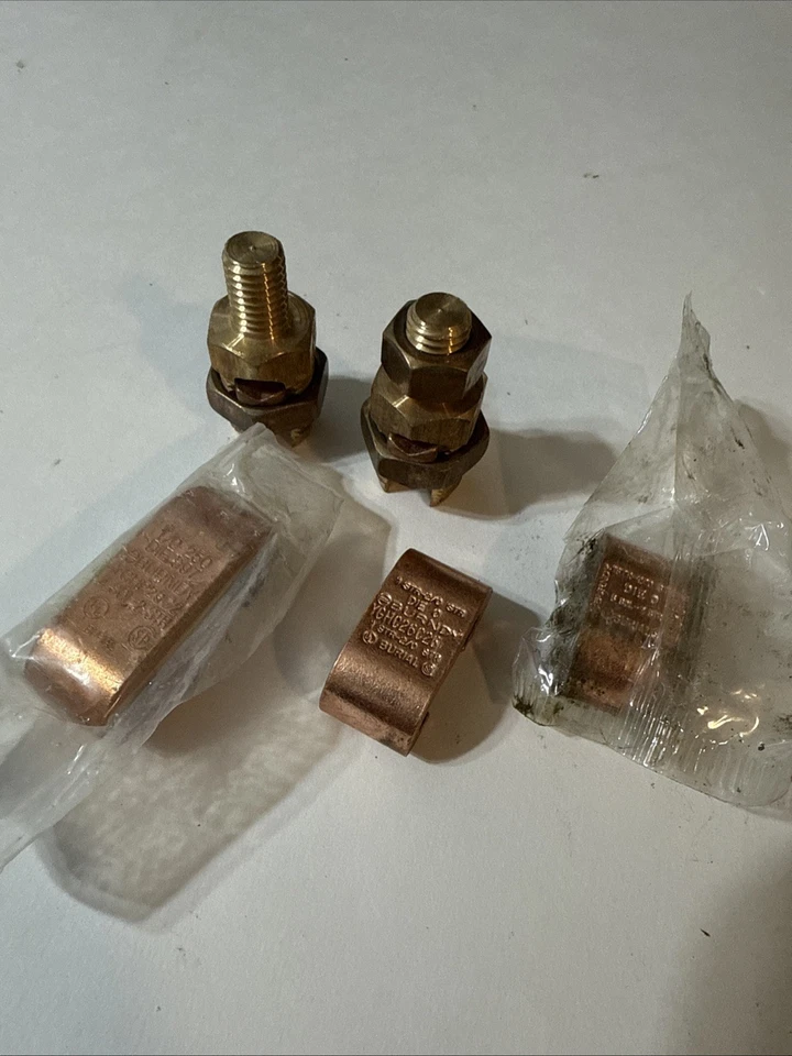 Burndy Connectors Mixed Pack Brand New - Image 1 of 3