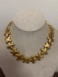 Vintage Anne Klein Brushed Gold Tone Maltese Cross Toggle Clasp Necklace - Picture 1 of 5