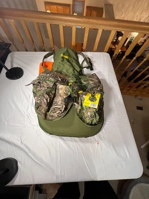 Hunter Specialties Strut Turkey Vest L/XL - Realtree Xtra Green - Image 1 of 4