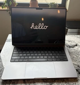 14" Apple MacBook Pro M3 (listopad '23) - Zdjęcie 1 z 5