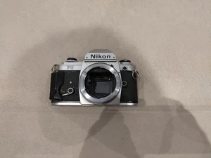 Nikon FG Gehäuse, vermutlich defekt  - Bild 1 von 4