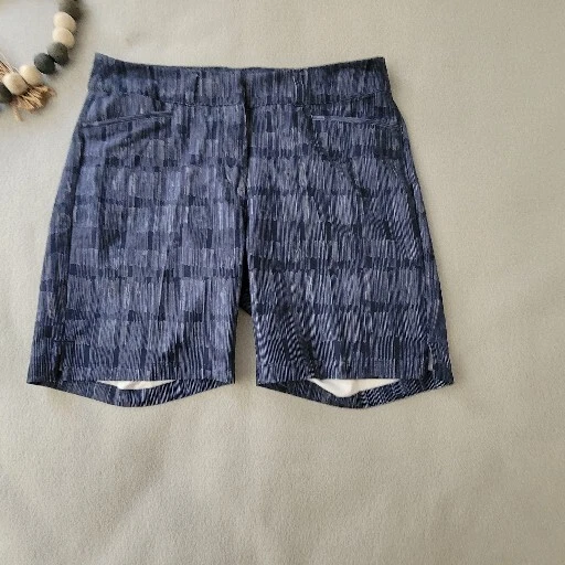 Adidas Golf Shorts Womens 6 Flat Front Zip Close Blue Abstract Pockets Golf - Image 1 of 4