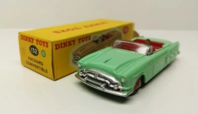 DINKY TOYS # 132 PACKARD Convertible - Light Green - MB - Image 1 of 4