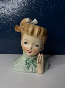 Vintage Napco Mädchen mit Pferdeschwanzkopf Vase - Bild 1 von 7