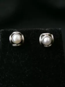 Único juego de aretes vintage de perlas de plata esterlina del suroeste. #1061 - Imagen 1 de 5