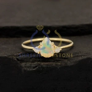 Anillo delicado de diamantes naturales y ópalo etíope de oro amarillo sólido de 14 k joyería - Imagen 1 de 4