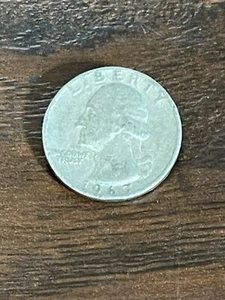 1967 Washington Quarter Dollar Coin No Mint Mark 25 Cents - Picture 1 of 7