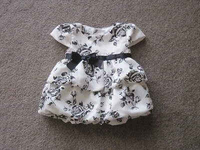 VESTIDO DE FIESTA DARLING FAO MANGA CÁPSULA 3 MESES, ESCALONADO/CAPAS, FLORAL SOBRE BLANCO Foto 1 de 3
