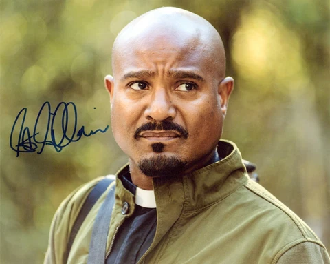 SETH GILLIAM   signed Autograph 20x25 cm "The Walking Dead" In Person Cover