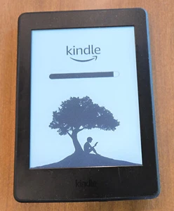 Amazon Kindle Paperwhite 3rd (7th Generation) Wi-Fi, Black, [Grade A] - Picture 1 of 7