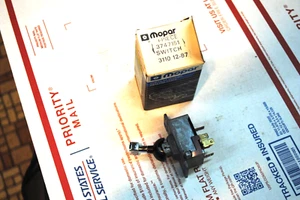 NOS MOPAR 1976 77 DODGE ROYAL MONACO CHRYSLER 2 SPEED WIPER SWITCH  3747151 - Picture 1 of 1