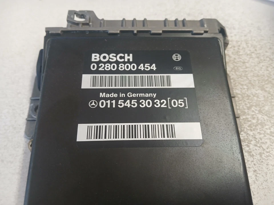 1991 MERCEDES BENZ 300SE 或 300SL 计算机 ECU 0 280 800 454 — 第 1/4 张图片
