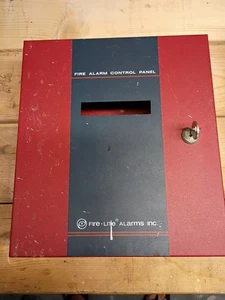 Caja de alarma contra incendios Fire-Lite MP 12/24 con cubierta interior de la placa... Difícil de encontrar/1 llave - Imagen 1 de 10