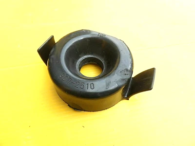 SUZUKI RV125 VANVAN - ORIGINAL HEADLIGHT RUBBER SOCKET COVER P/N 35173-13E10 - Image 1 of 3