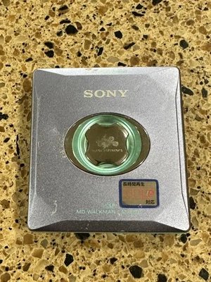 Reproductor portátil Sony MZ-E501 Walkman MiniDisc MD - Para piezas / No funciona Foto 1 de 4