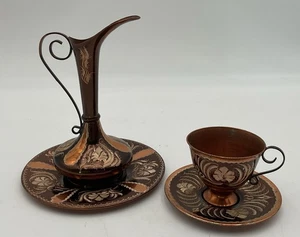Vintage Kupfergeschirr Türkisches Teeservice Ewer Krug, Tasse & Untertassen Geätzt Blumenmuster  - Bild 1 von 18
