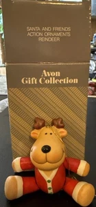 Vintage Natale Vacanze Avon Babbo Natale E Amici Azione Ornamenti Renne NOS - Foto 1 di 6