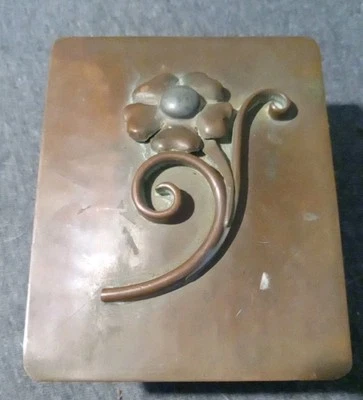 Vintage Serge Nekrassoff Copper Flower Trinket Box - Image 1 of 4