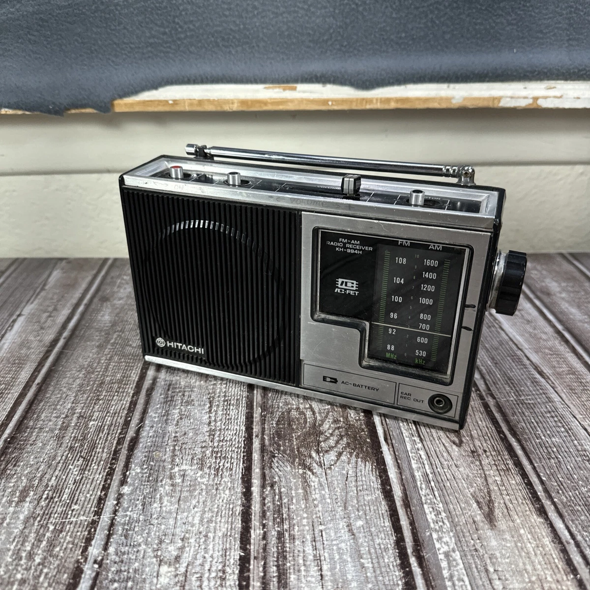 hitachi radio | eBay